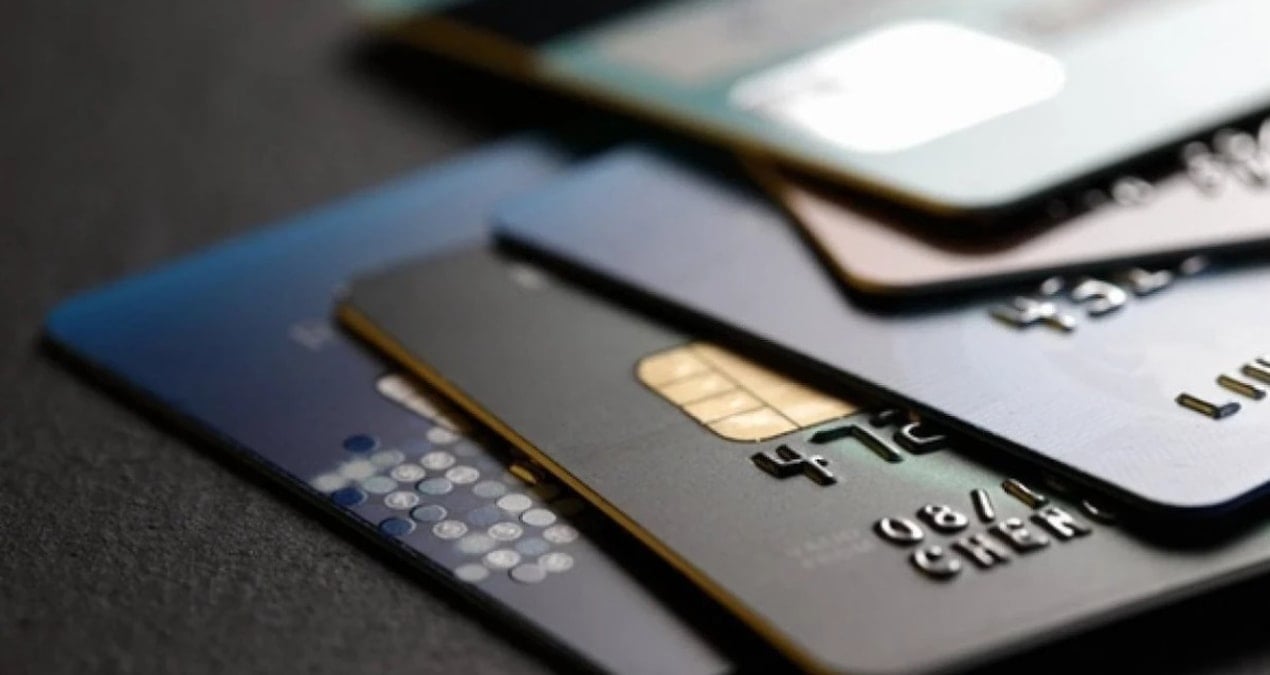 eski banka kartini cope atana agir ceza OZ4HJvup