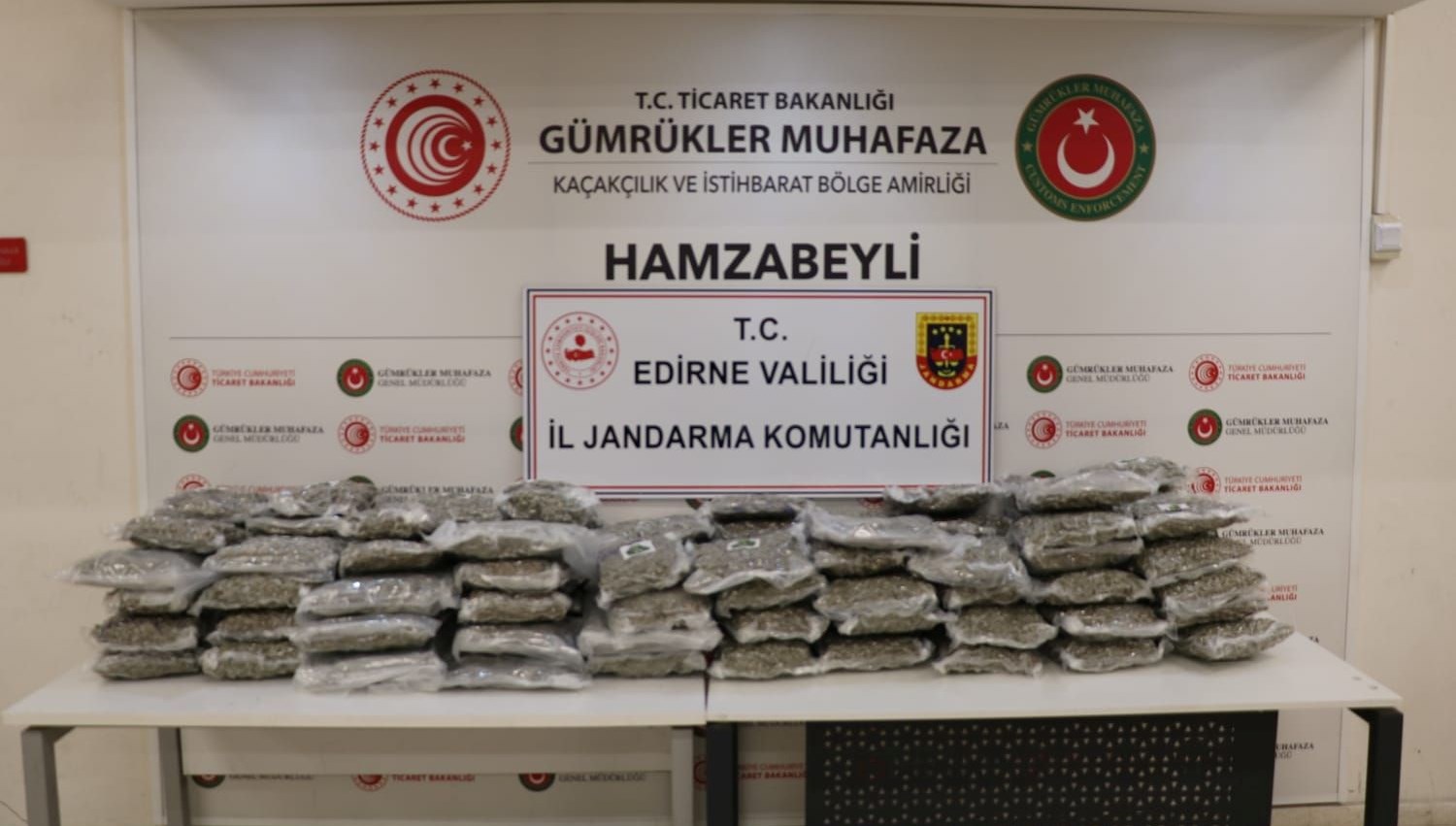 atlas suphelendi kamyondan kilolarca uyusturucu cikti HPdwKTHO.jpg