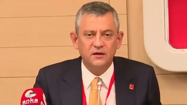 ozgur ozel sikayet mesaisine devam ediyor bu kez de ispanyada turkiyeyi sikayet etti fAai4f9s