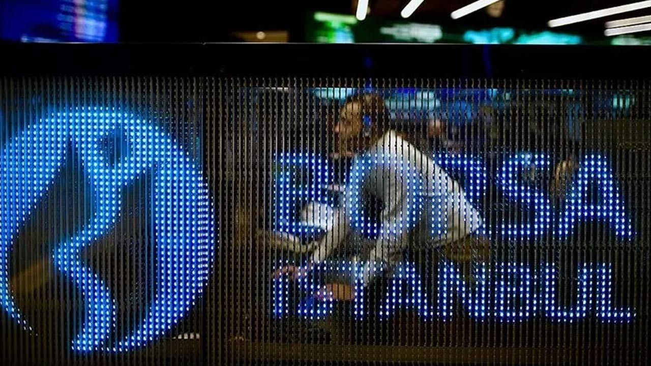 borsa istanbulda satis dalgasi endeks 11 bin puanin altina indi dURMHf3d.jpg