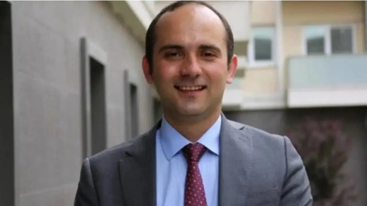 mahkeme tayfun kahraman icin yeniden yargilama talebini reddetti siyasilerden pes pese tepkiler 5WKdrVyh.jpg