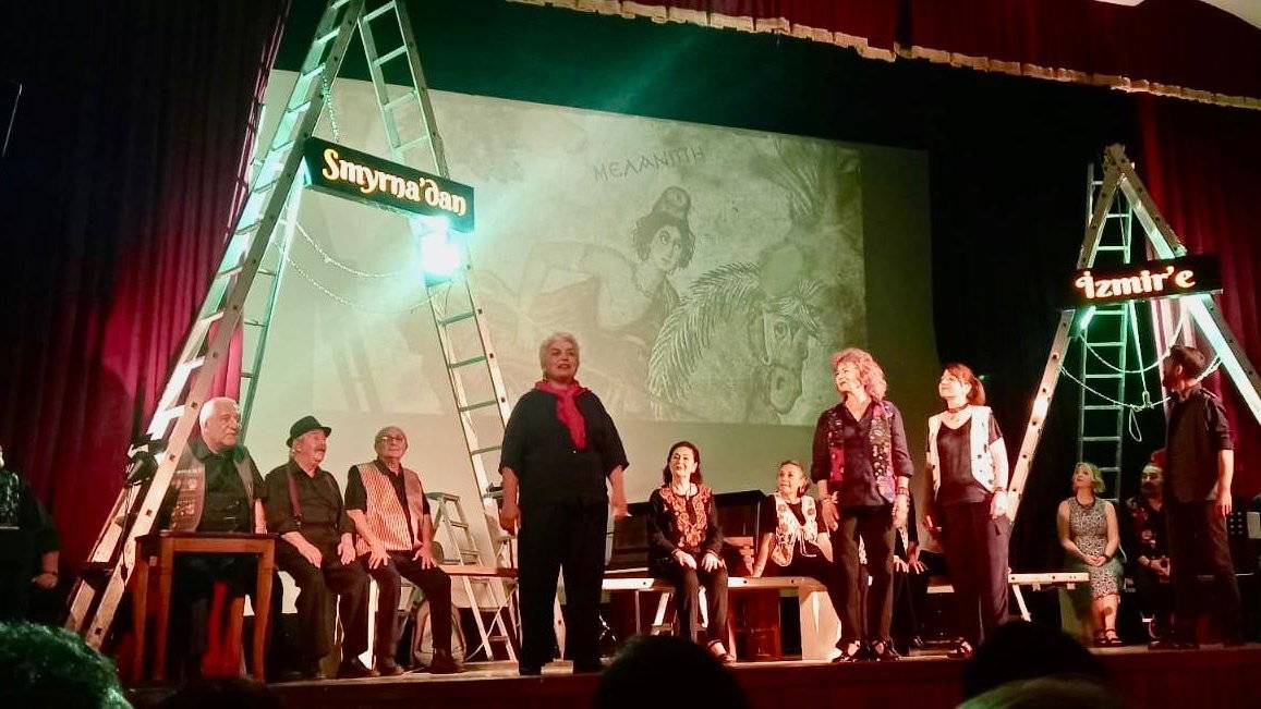 smyrna dostluk kultur sanat derneginde ruhi su anmasi 1hFWi3Nl.jpg