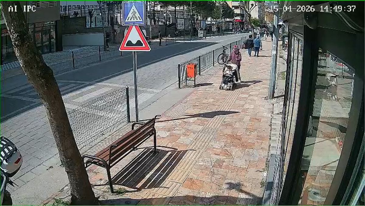 Çaycuma’da Motosiklet Kazası: Anne ve 2 Yaşındaki Bebek Yaralandı